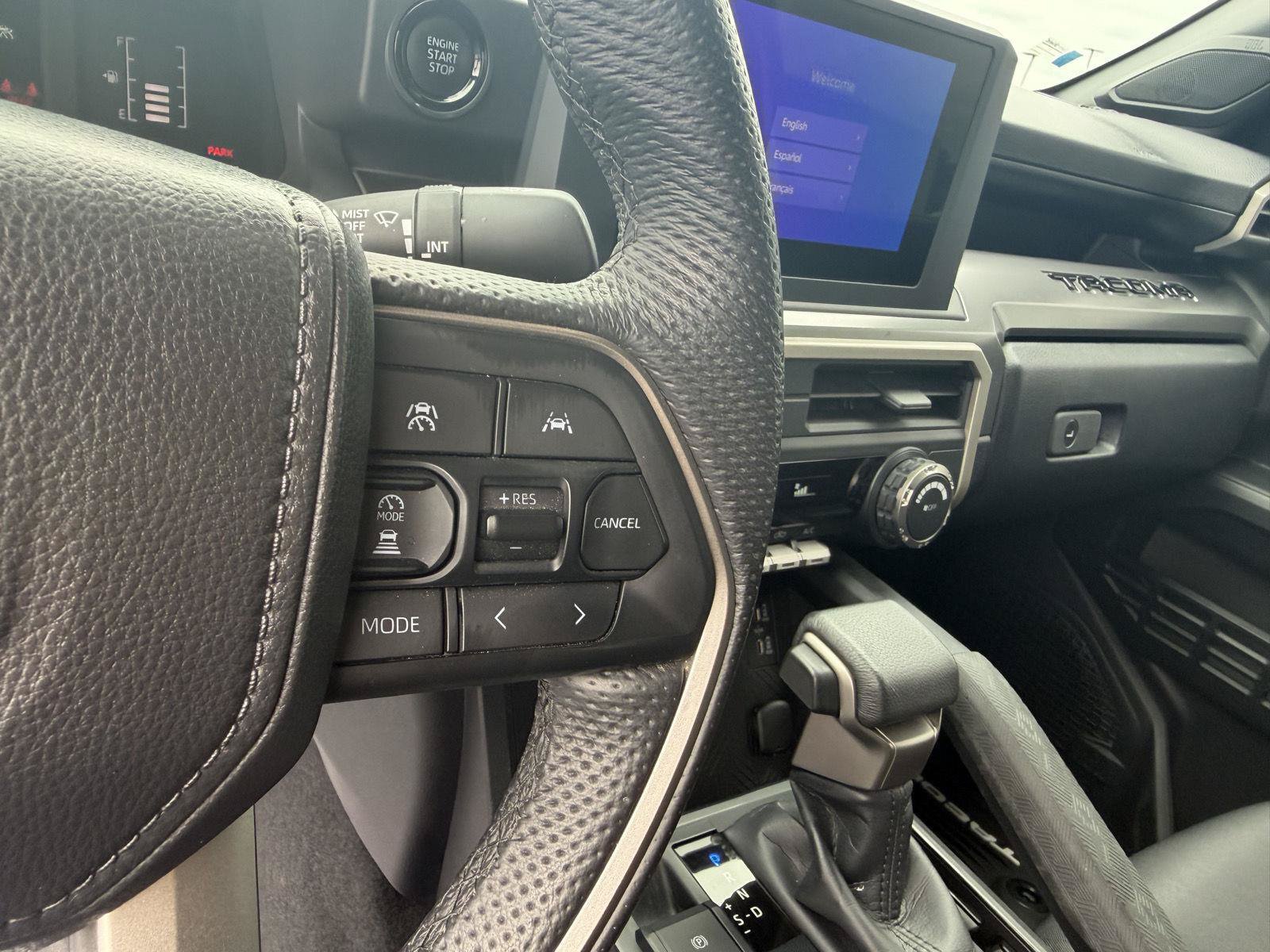 Used 2024 Toyota Tacoma SR5 AWD/4WD image 22