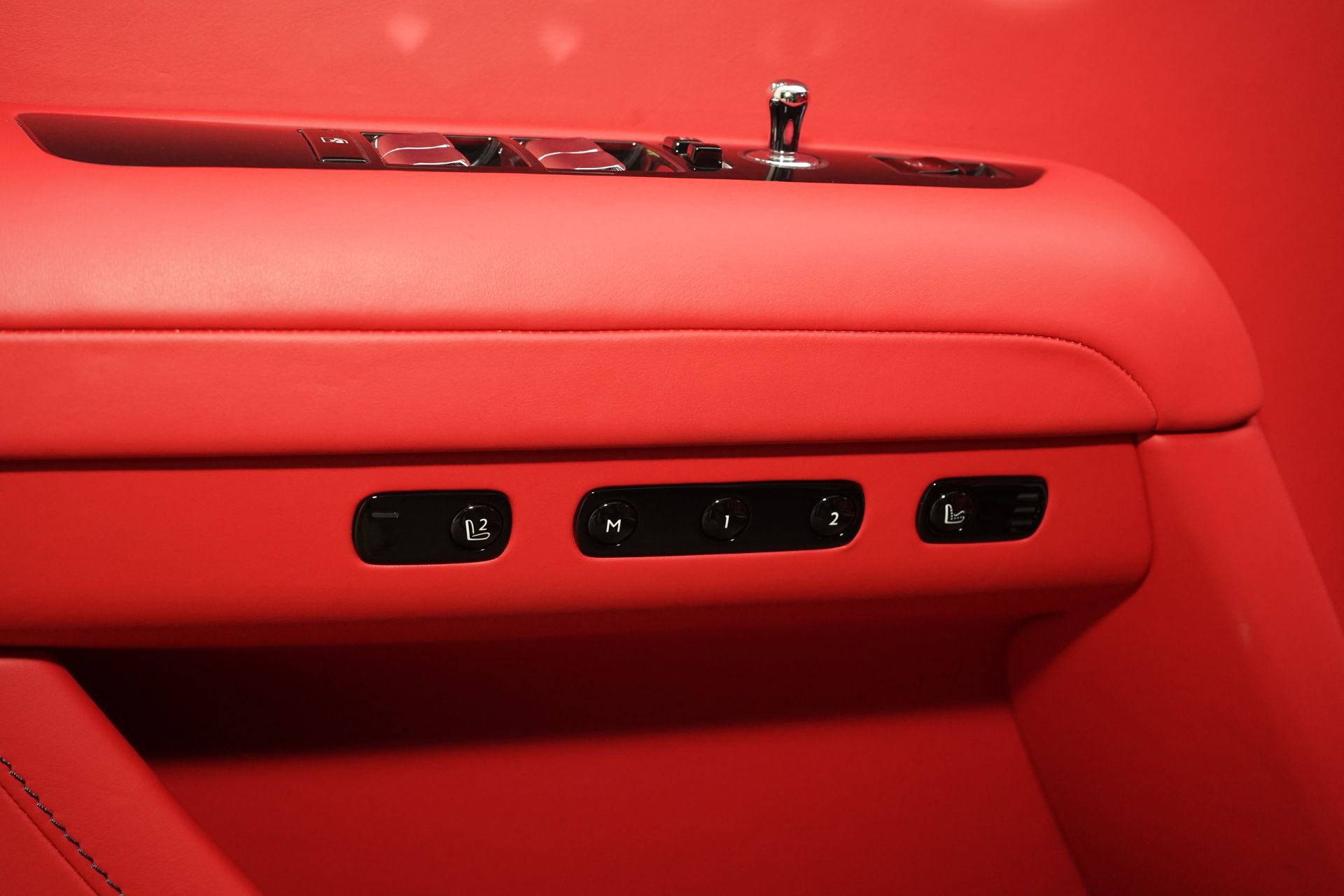 Used 2025 Rolls-Royce Ghost image 24