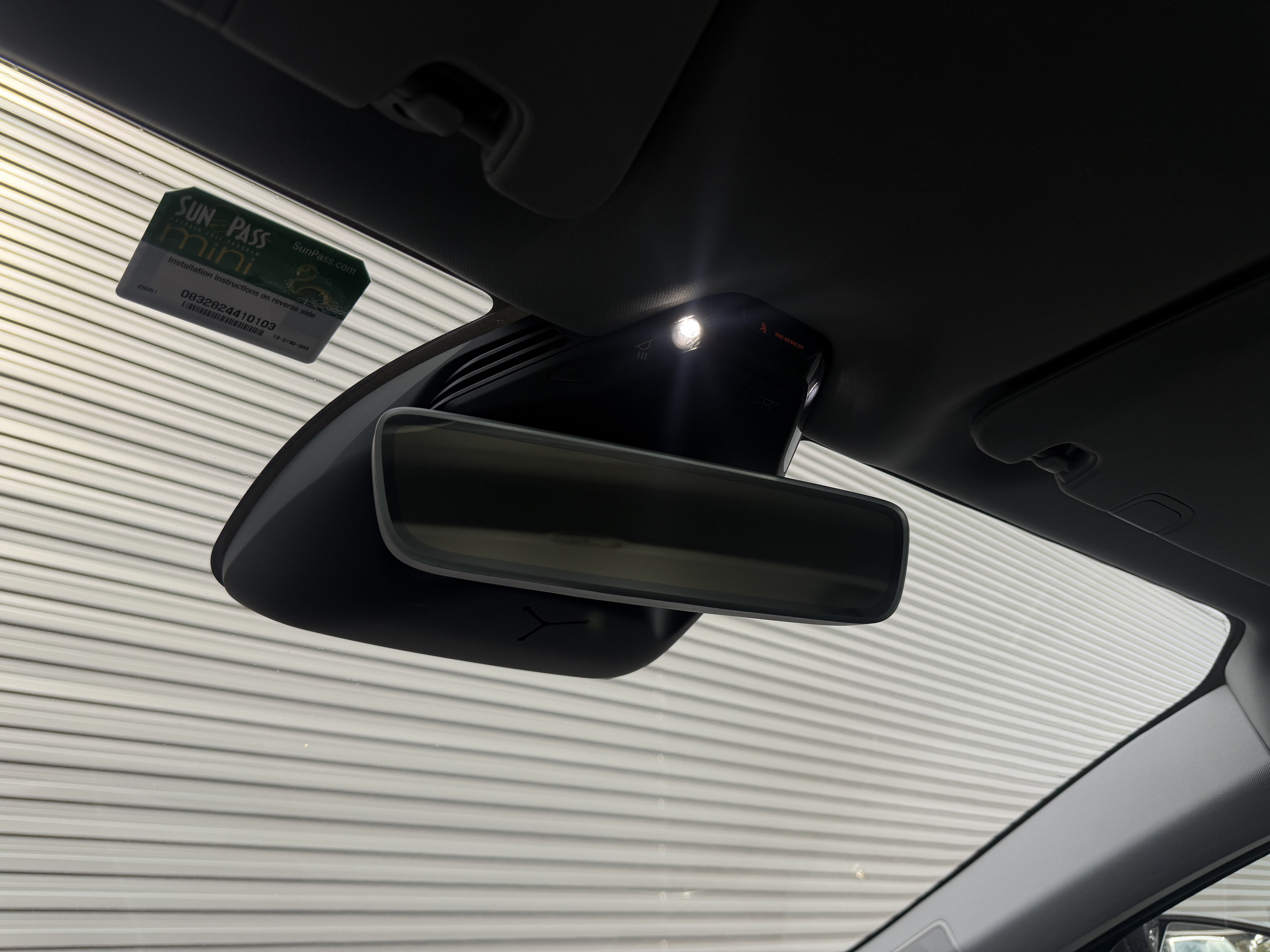 Used 2025 Lucid Air Pure RWD image 31
