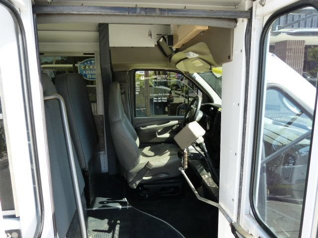 Used 2007 Chevrolet Express 3500 w/ School Bus Package RWD image 19