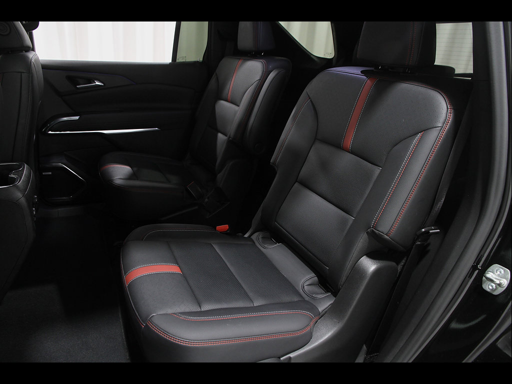 Certified 2024 Chevrolet Traverse RS AWD/4WD image 17