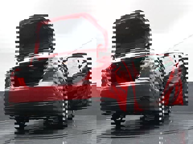 Used 2025 Toyota Camry LE image 45