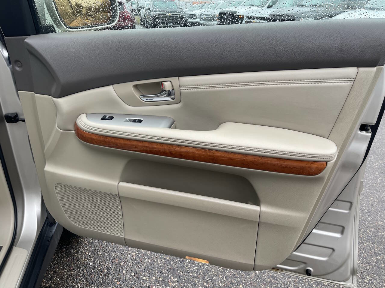 Used 2004 Lexus RX 330 AWD image 19