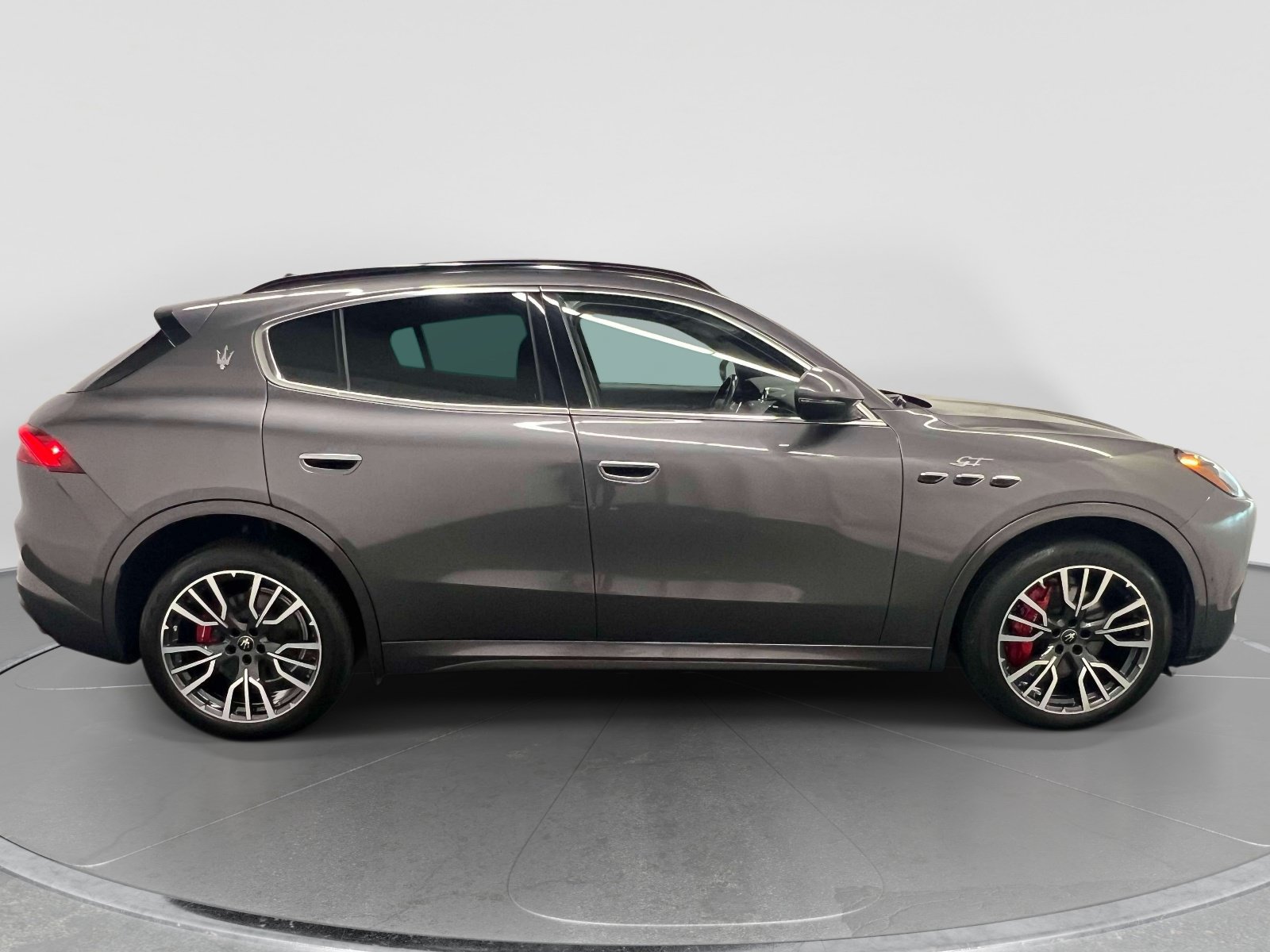 Used 2023 Maserati Grecale Modena AWD/4WD image 5