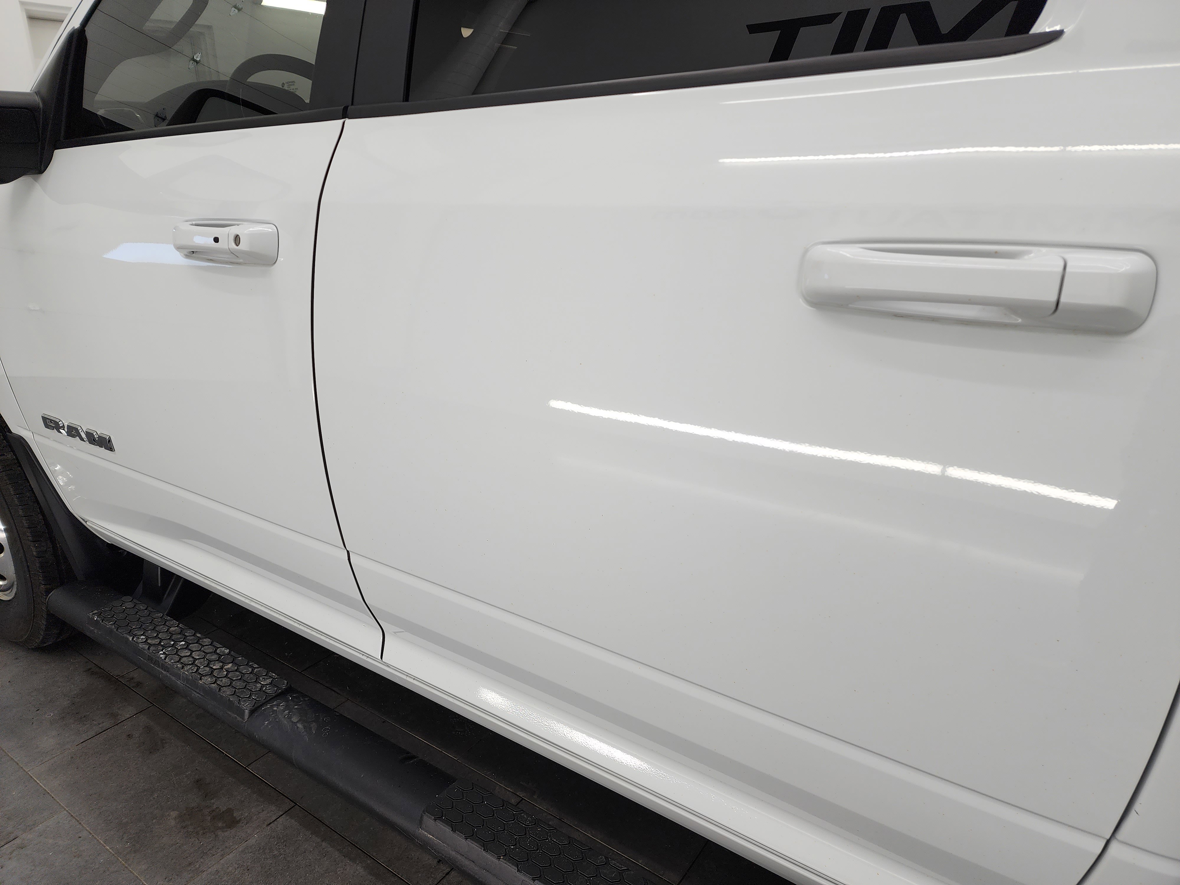 Used 2023 RAM 3500 Laramie image 37