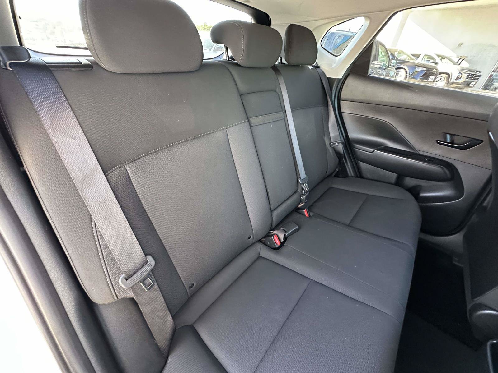 Used 2025 Hyundai Kona SEL FWD image 31