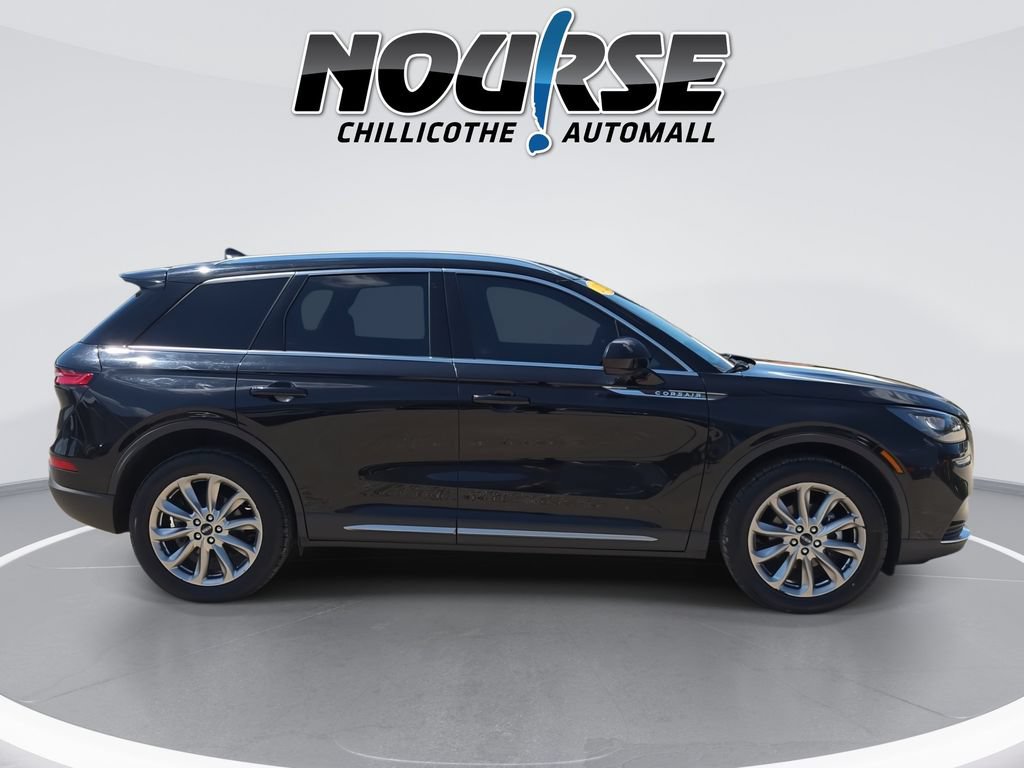Used 2022 Lincoln Corsair AWD w/ Premium Package image 9