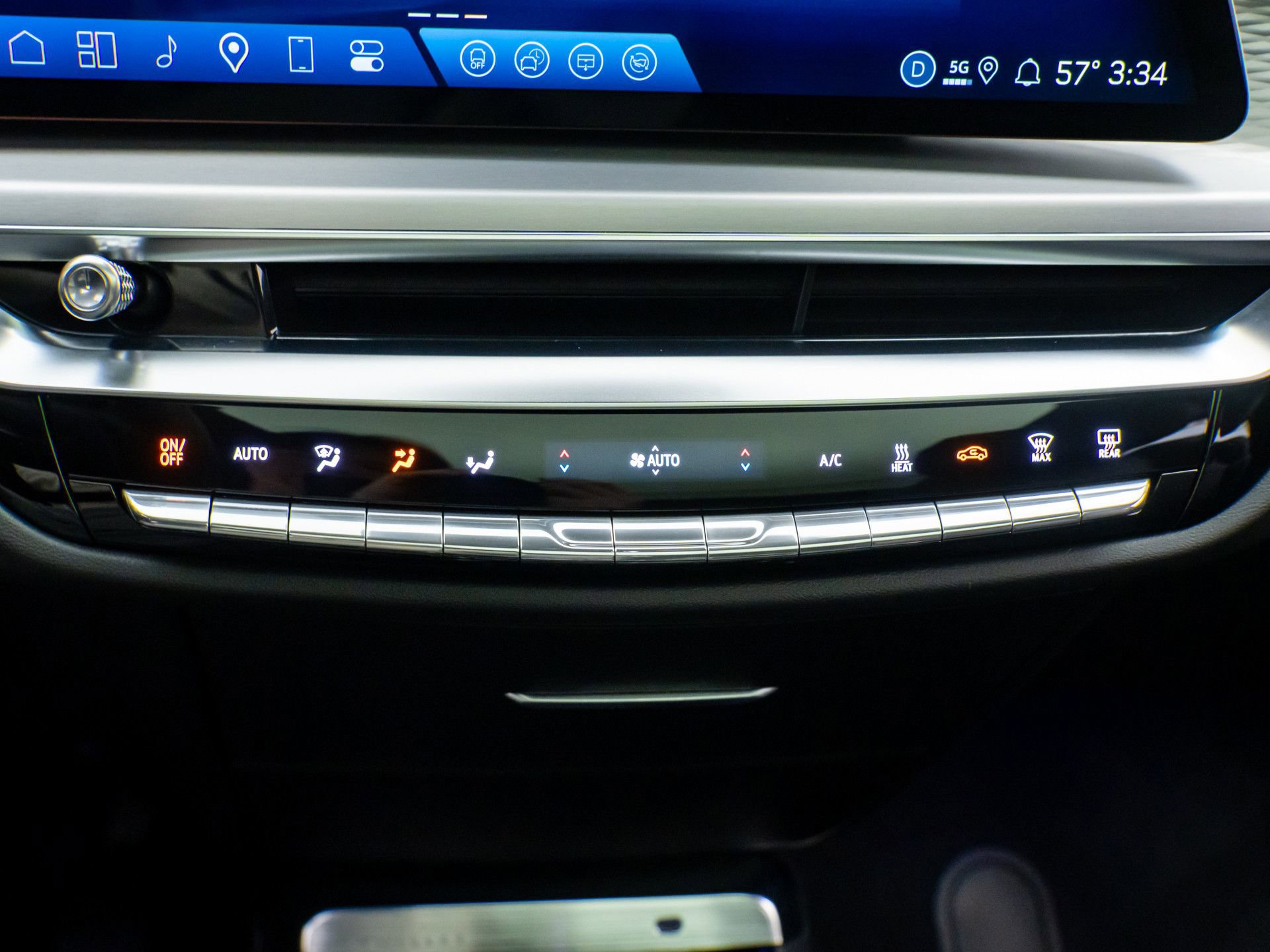 New 2026 Cadillac Lyriq Luxury image 23