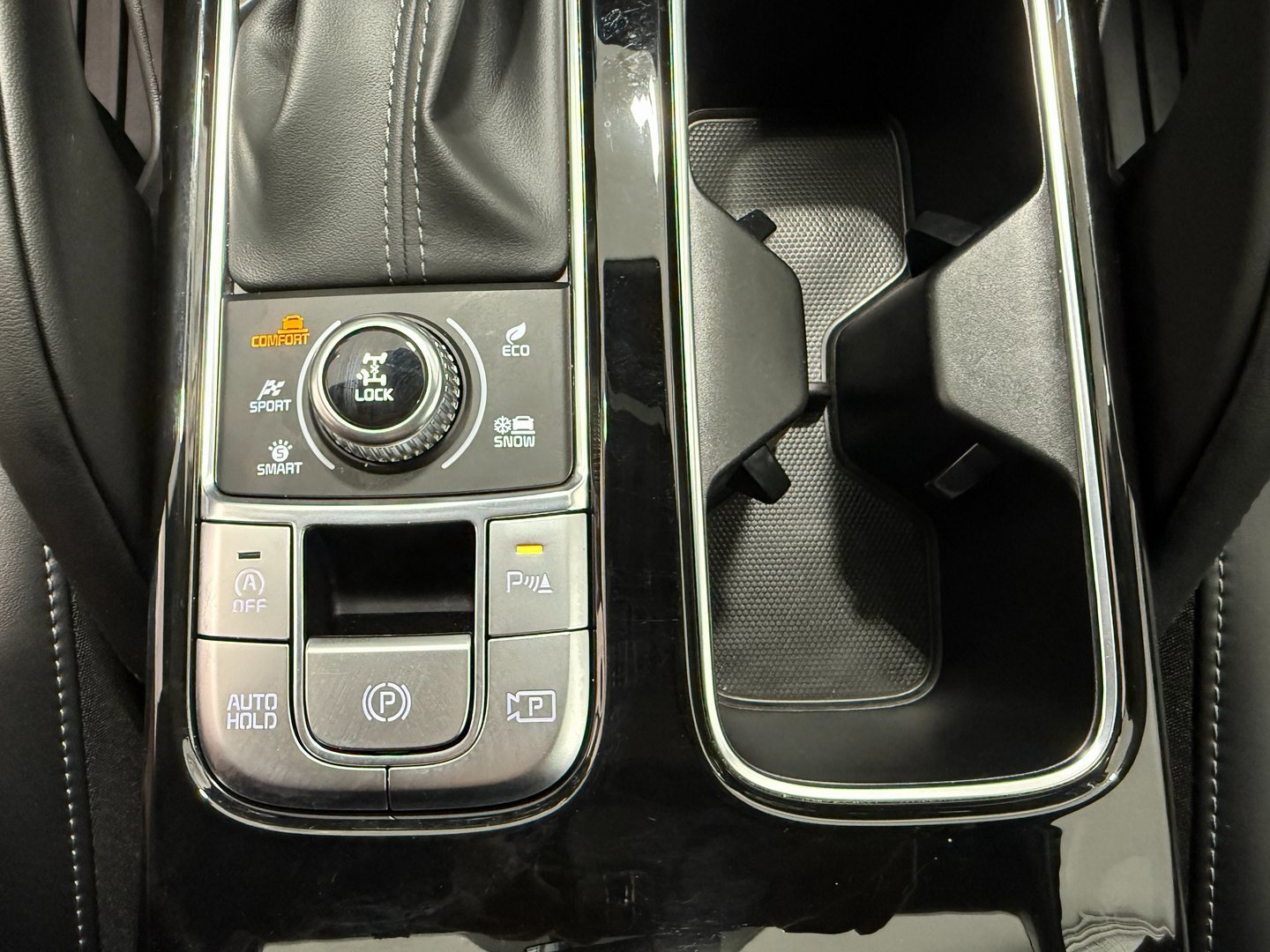 Used 2025 Kia Telluride SX Prestige X-Line image 13