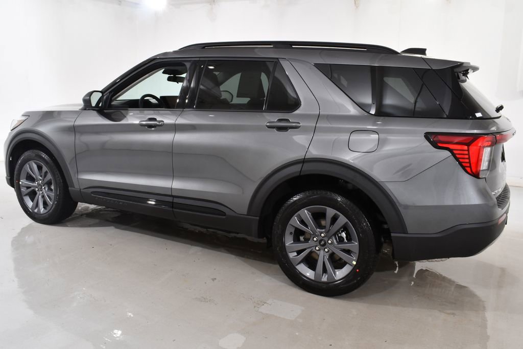 New 2026 Ford Explorer Active w/ Active Comfort Package AWD/4WD image 15