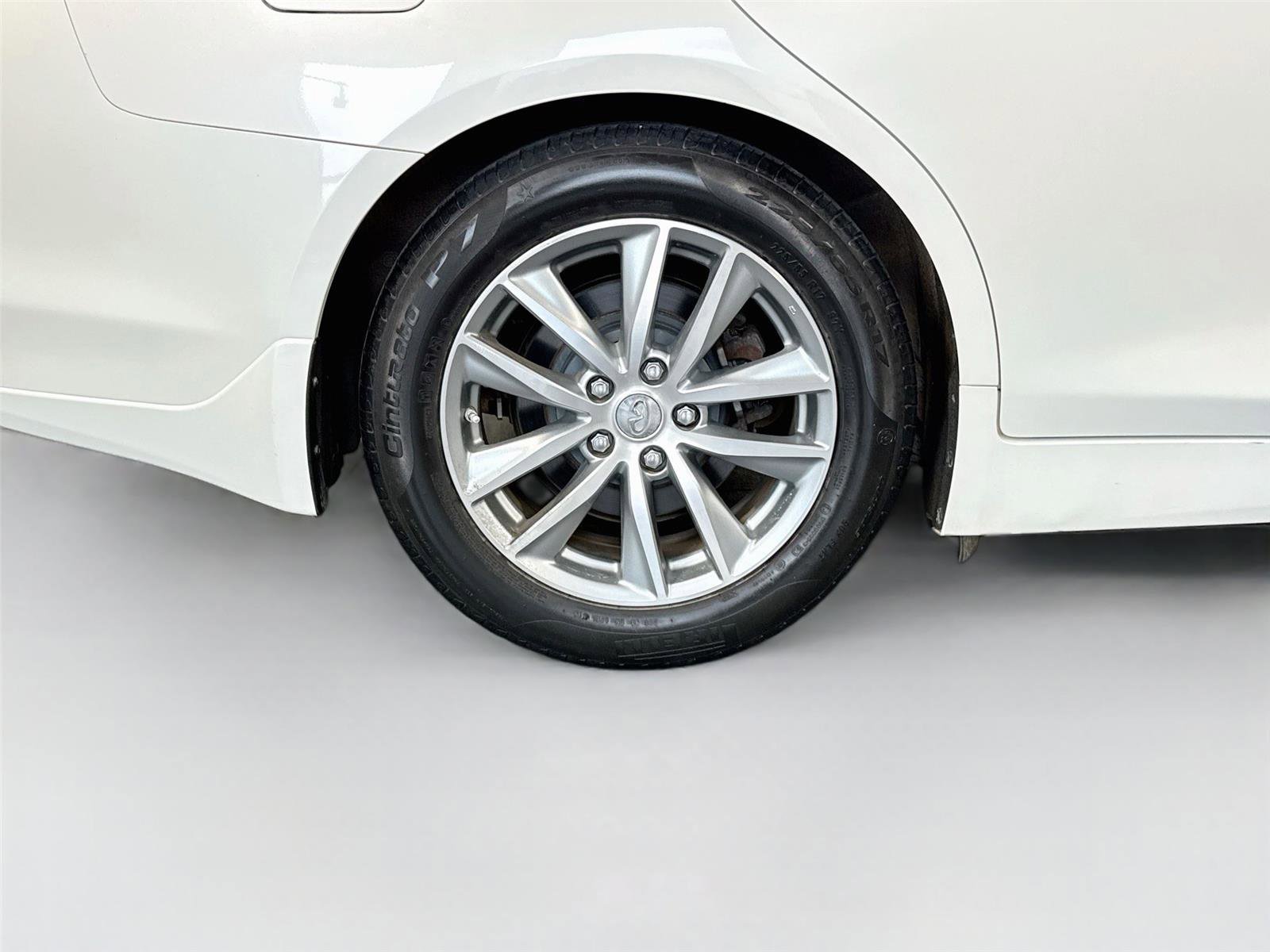 Used 2017 INFINITI Q50 3.0t Premium w/ Cargo Package (L95) RWD image 16