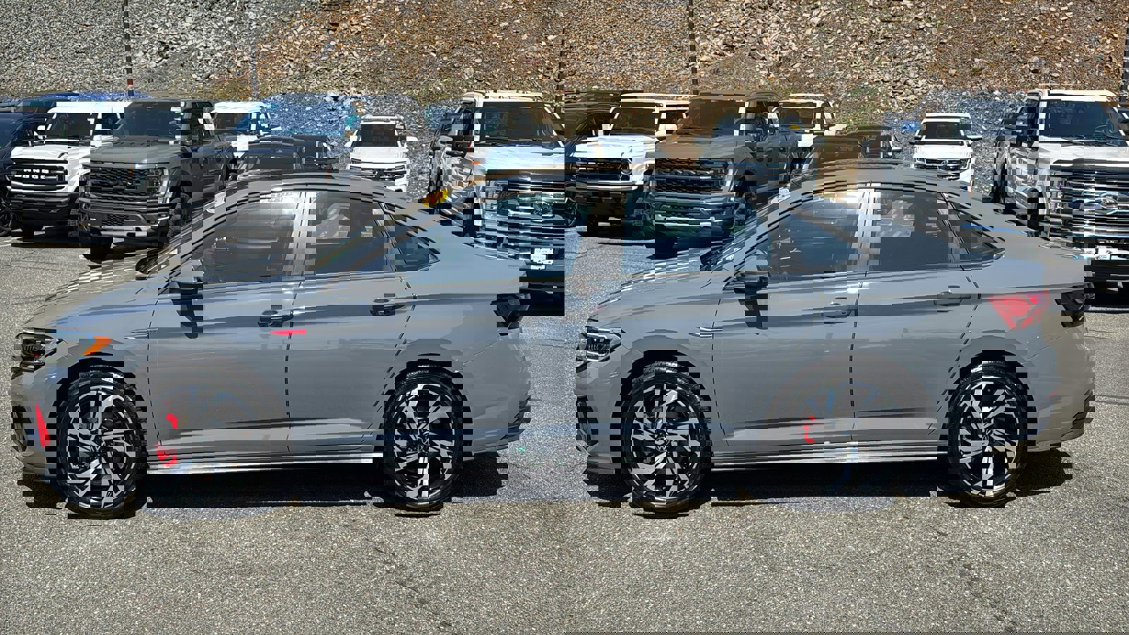 Used 2024 Volkswagen Jetta GLI Autobahn image 2