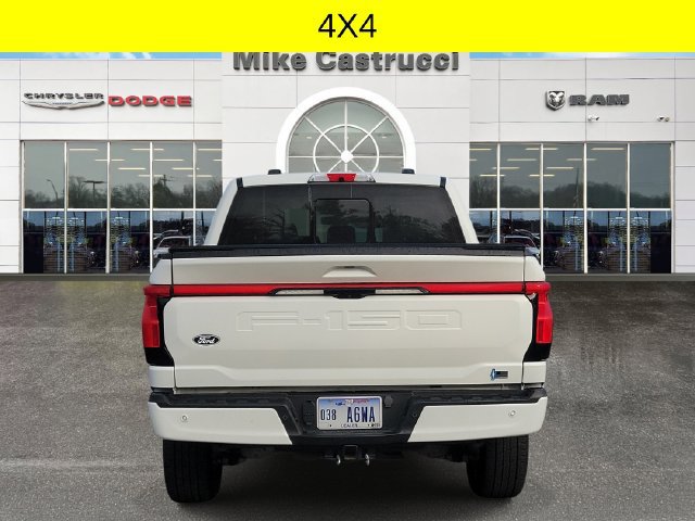 Used 2024 Ford F150 Lightning Platinum AWD/4WD image 5