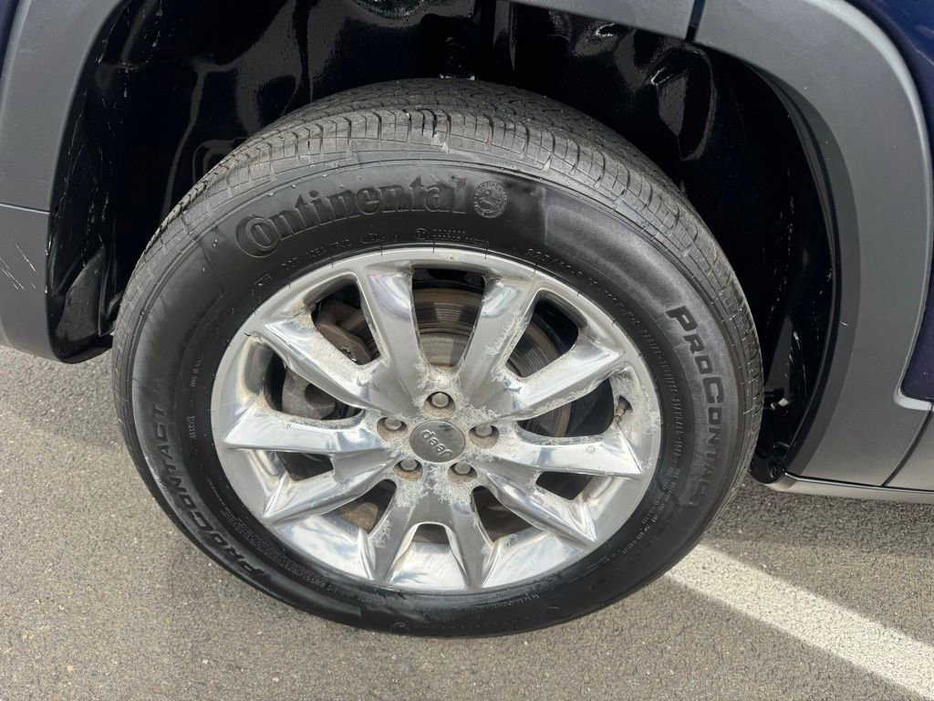 Used 2014 Jeep Cherokee Limited AWD/4WD image 15