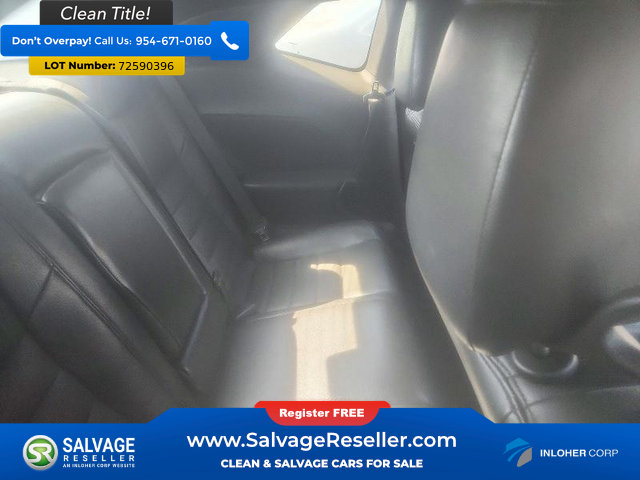 Used 2014 Dodge Challenger SXT w/ Super Sport Group (SS/T) RWD image 13