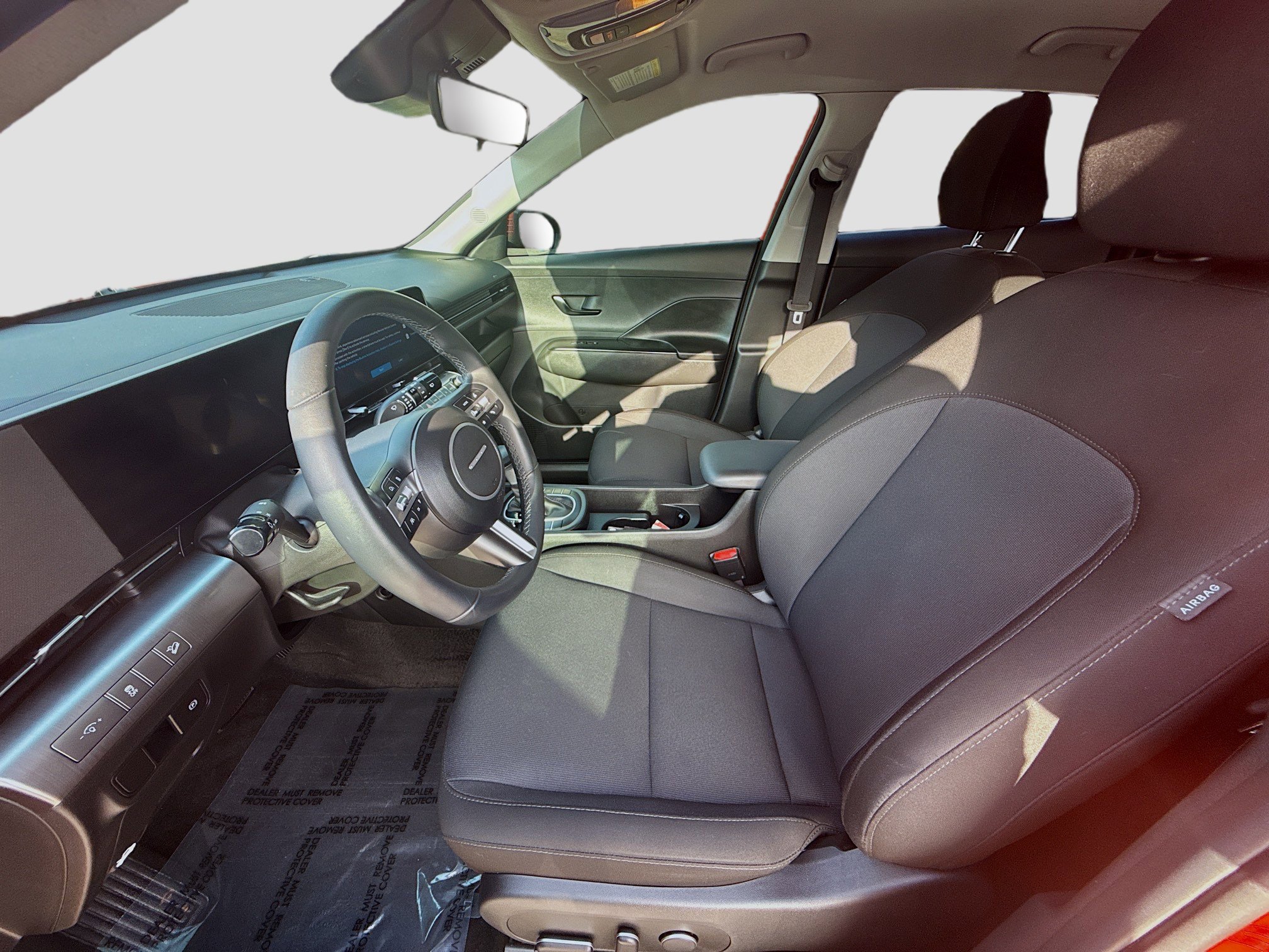 Used 2025 Hyundai Kona SEL image 15