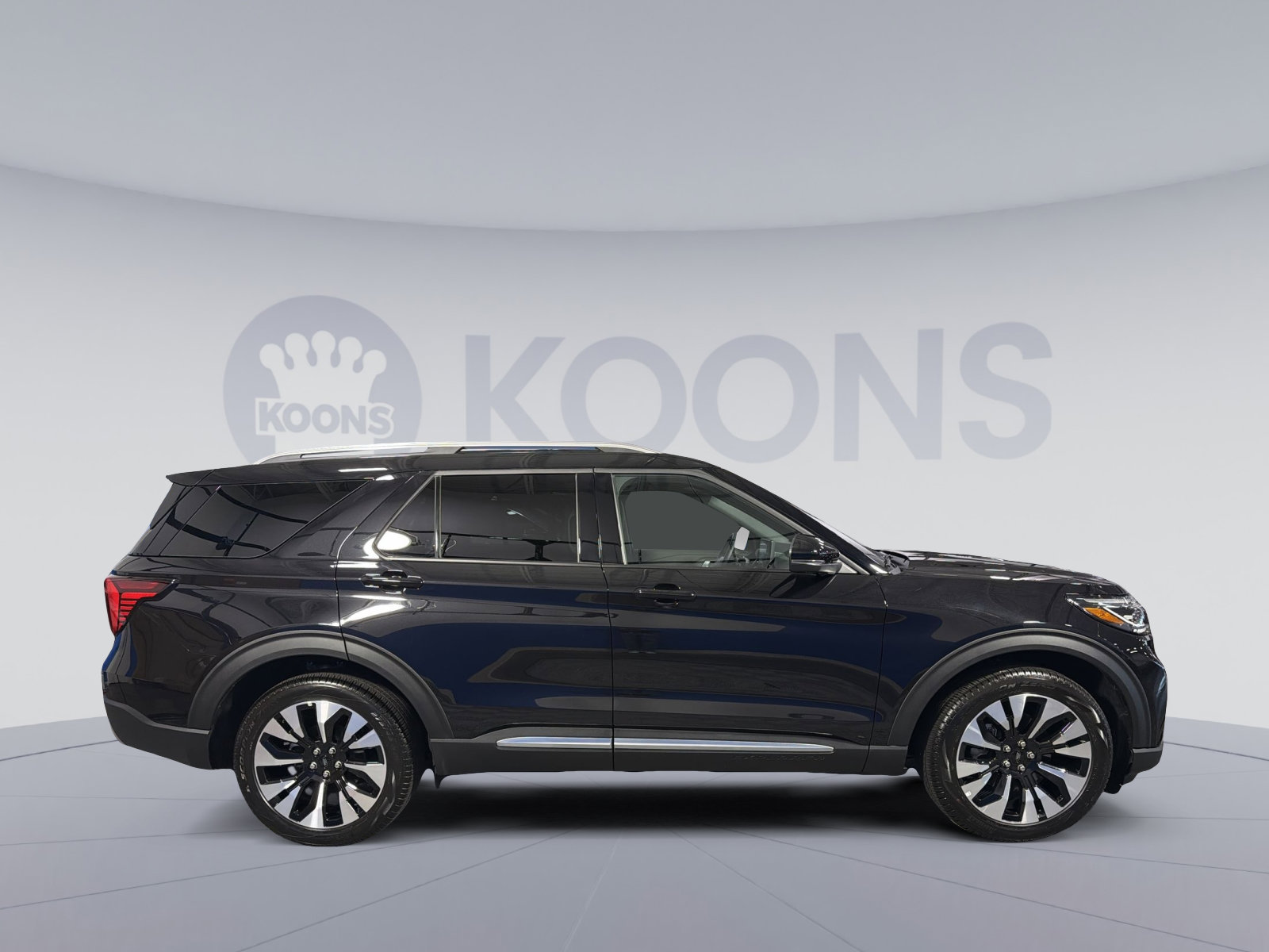 New 2026 Ford Explorer Platinum w/ LUX Leather Package AWD/4WD image 8