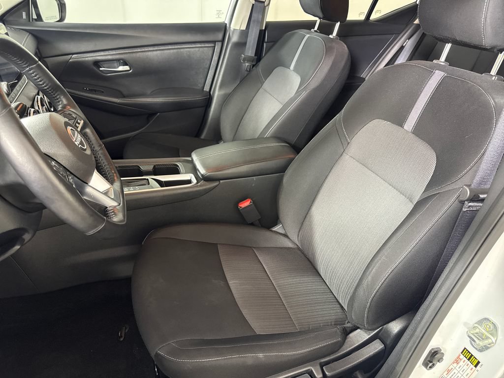 Used 2024 Nissan Sentra SV w/ All-Weather Package FWD image 11
