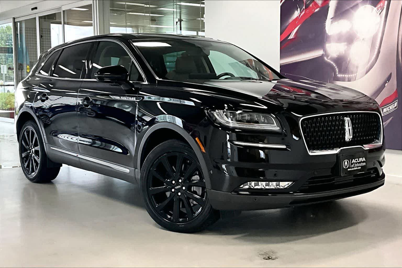 Used 2023 Lincoln Nautilus Reserve w/ Equipment Group 202A AWD/4WD image 19