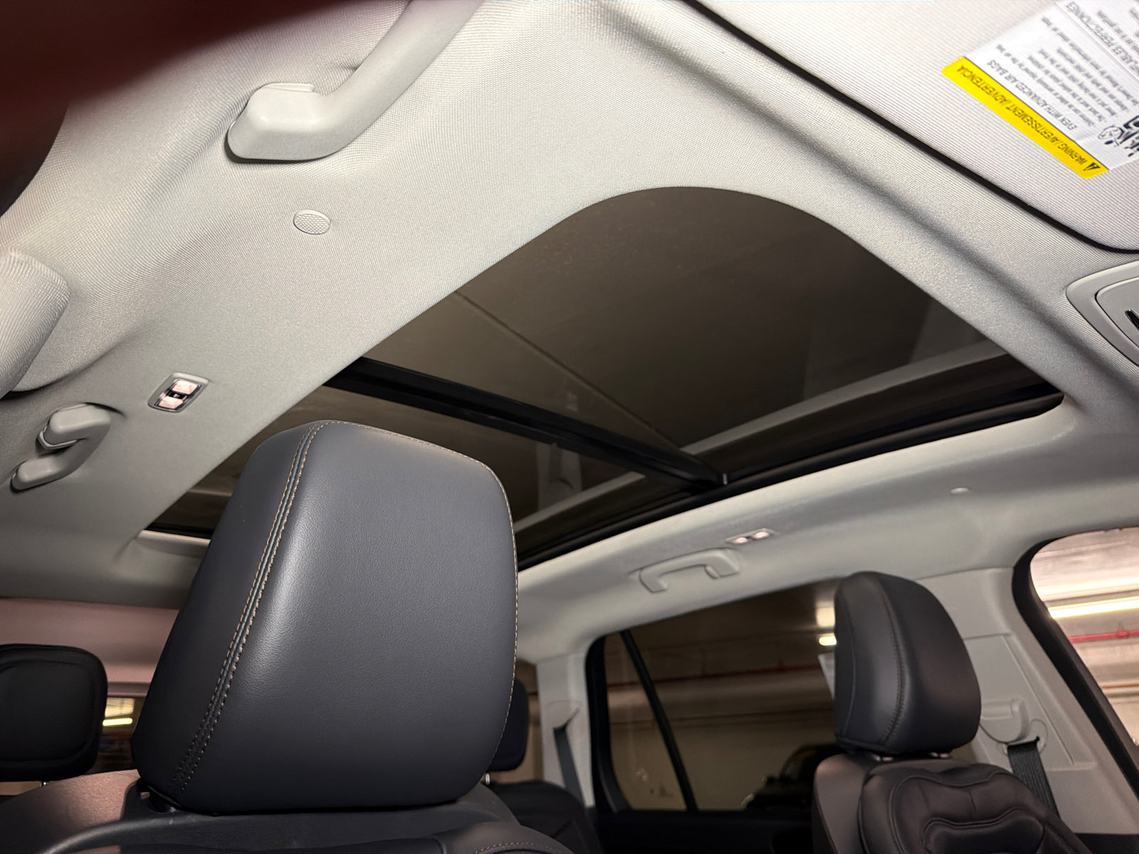 New 2027 Lincoln Aviator Reserve AWD/4WD image 13