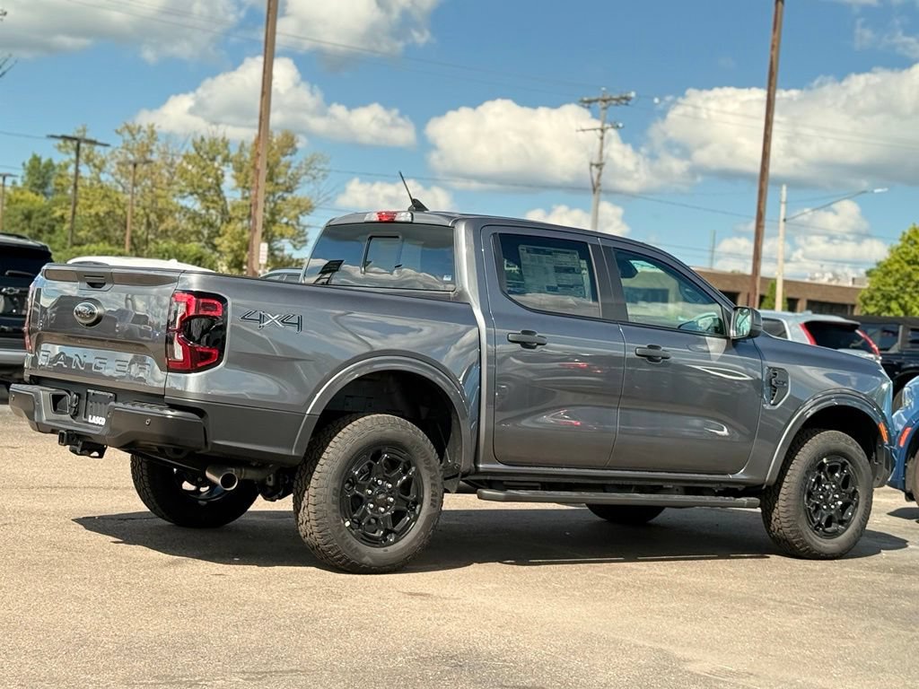 New 2026 Ford Ranger XLT w/ Black Appearance Package AWD/4WD image 31