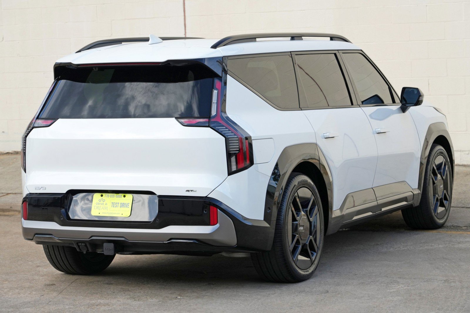 Used 2025 Kia EV9 GT-Line AWD/4WD image 58