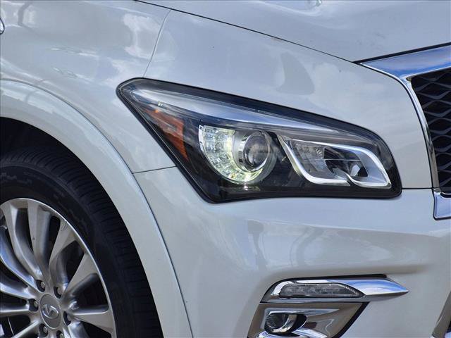 Used 2017 INFINITI QX80 4WD w/ Driver Assistance Package image 6