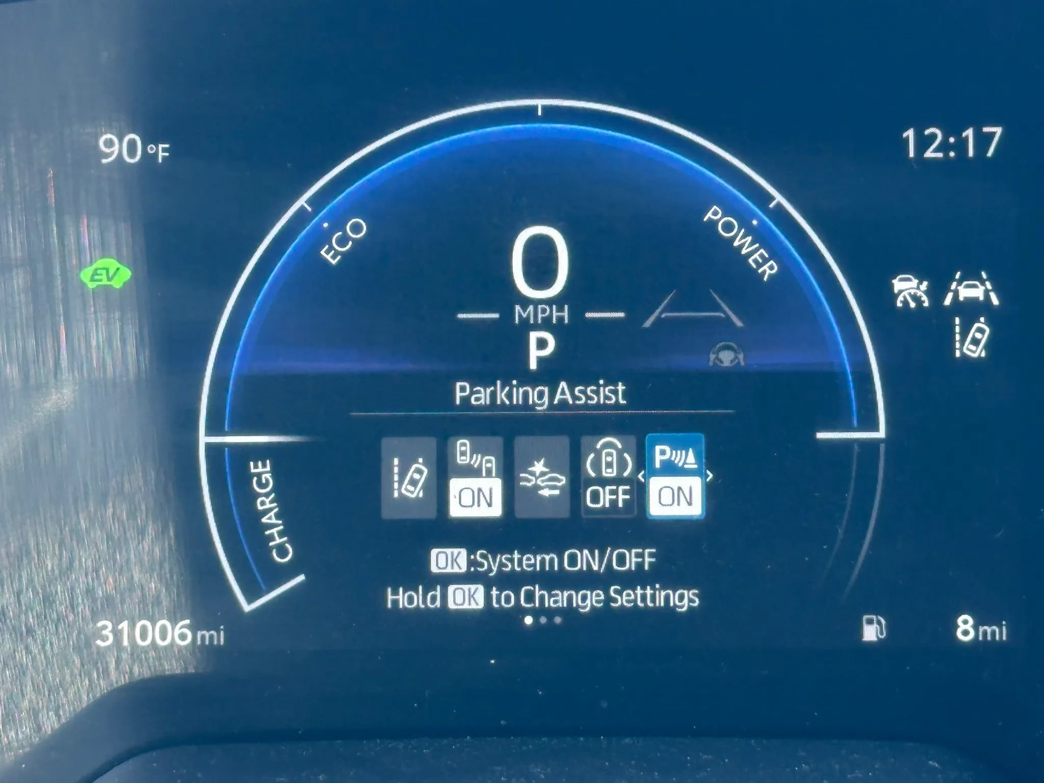 Used 2025 Toyota Corolla Cross AWD Hybrid w/ Convenience Package image 39