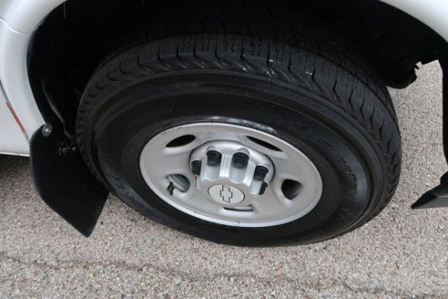 Used 2017 Chevrolet Express 3500 w/ School Bus Package image 14