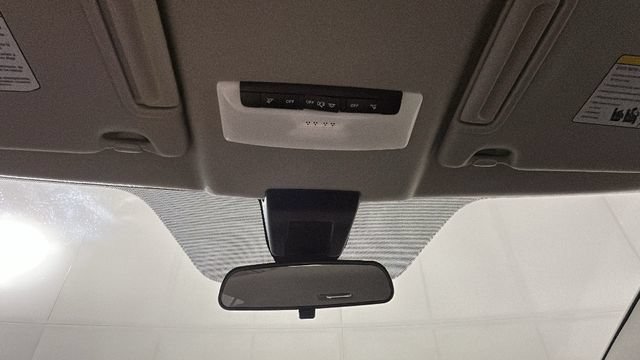 Used 2022 Nissan Kicks SV FWD image 26
