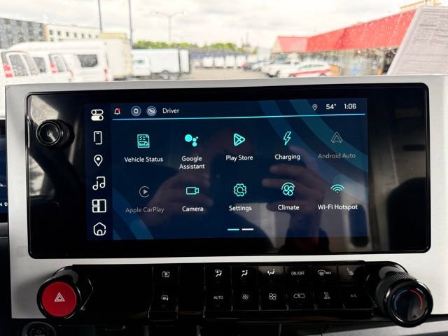 Used 2024 Chevrolet Brightdrop 600 w/ Battery Pack, Max Range AWD/4WD image 19