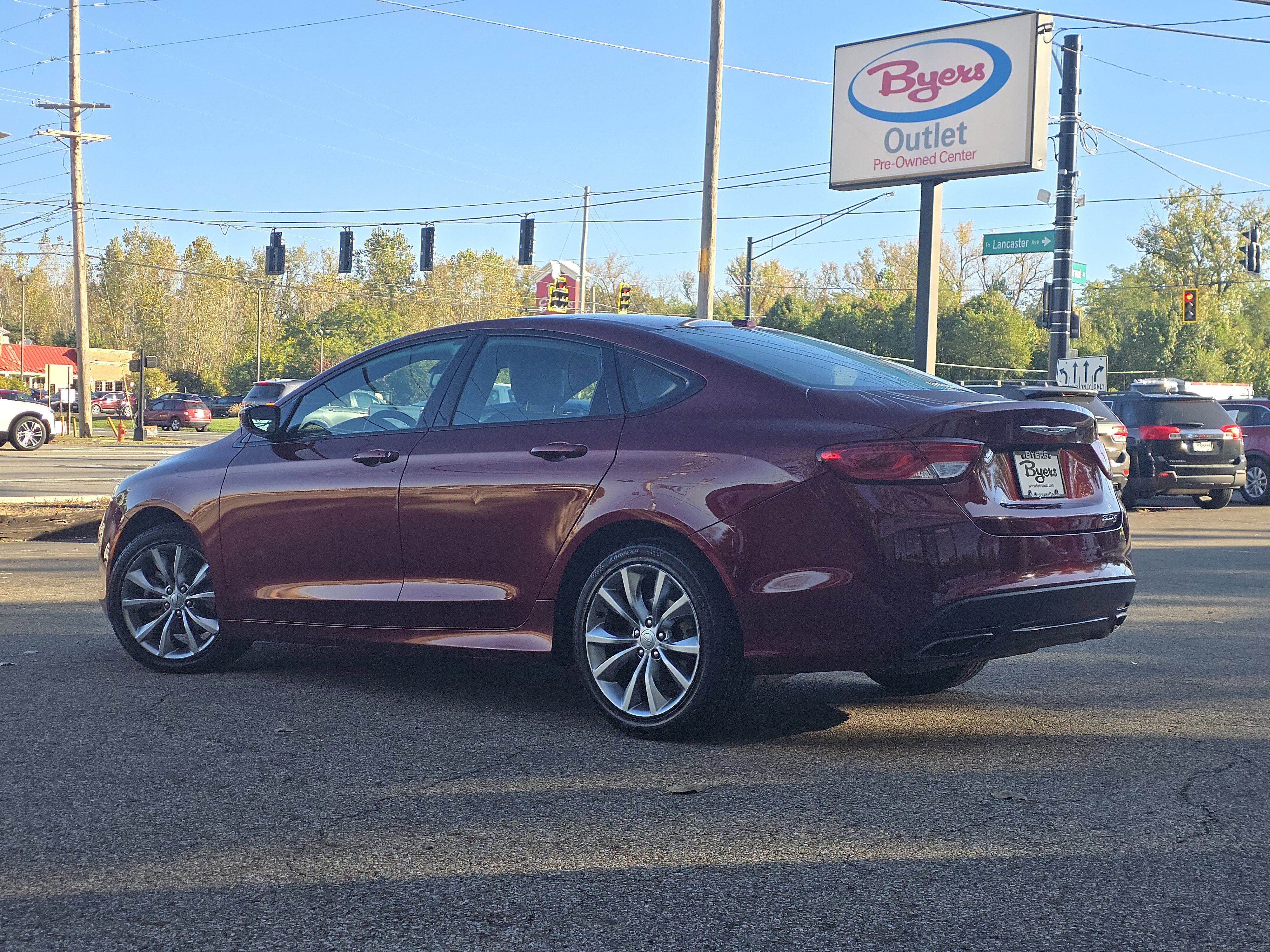 Used 2016 Chrysler 200 S image 5