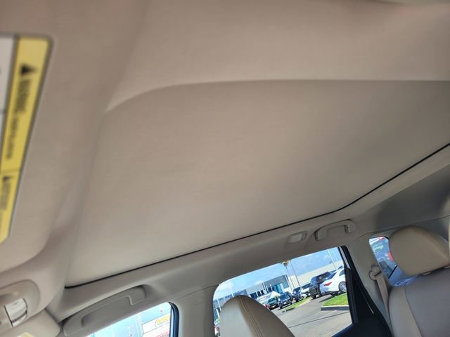 Used 2017 Nissan Rogue SL w/ SL Premium Package AWD/4WD image 21