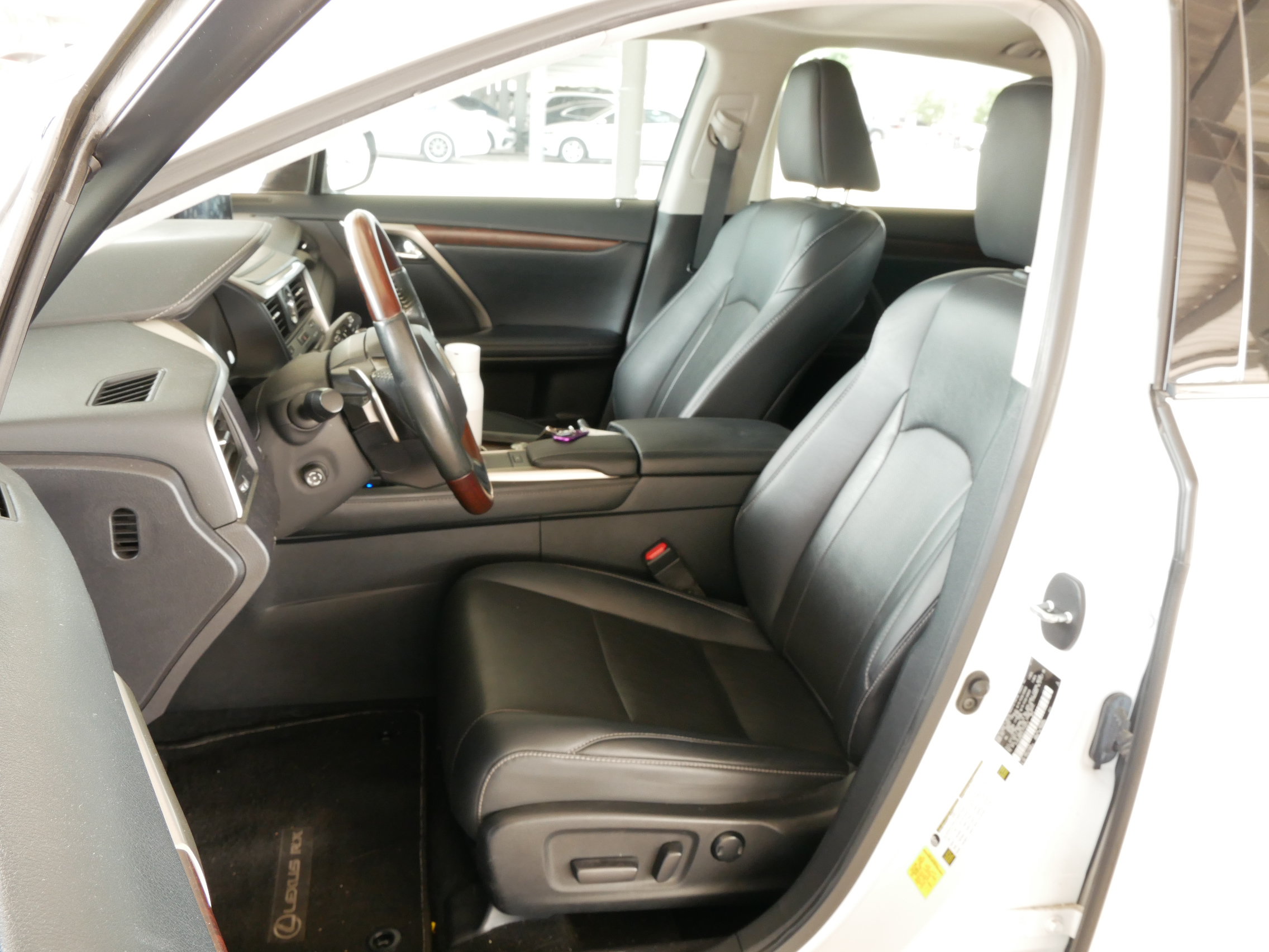 Used 2020 Lexus RX 350 FWD w/ Premium Package image 2