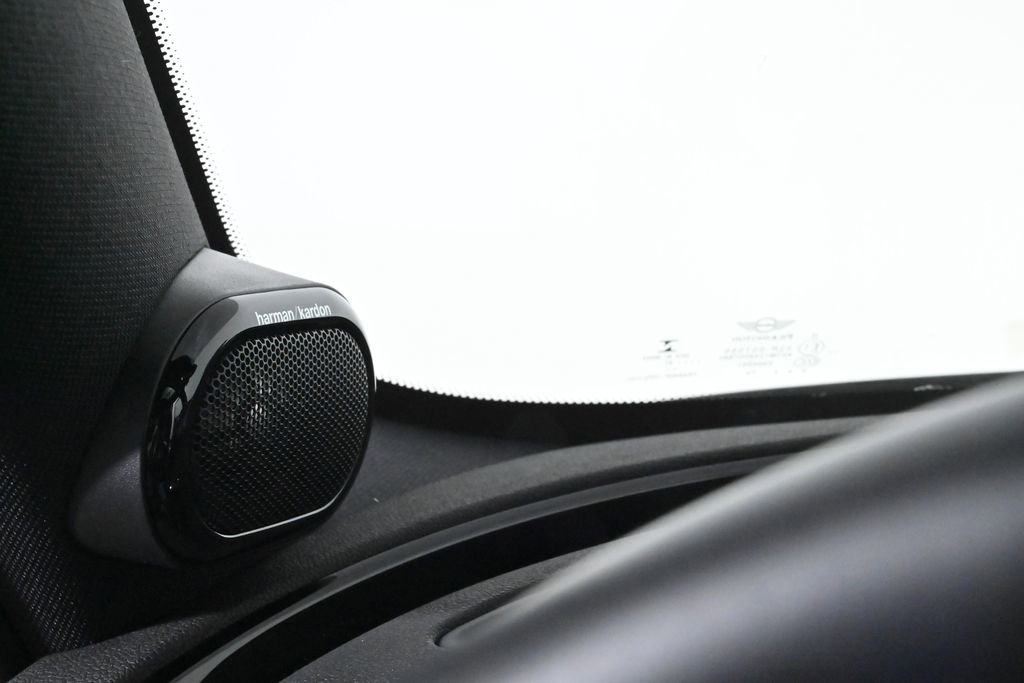 Certified 2022 MINI Cooper Clubman S w/ Driver Assistance Package image 21