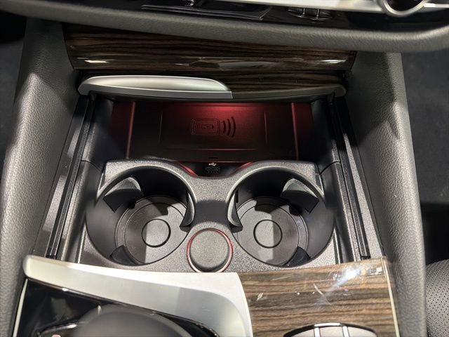 Certified 2023 BMW 530i xDrive w/ Premium Package image 37