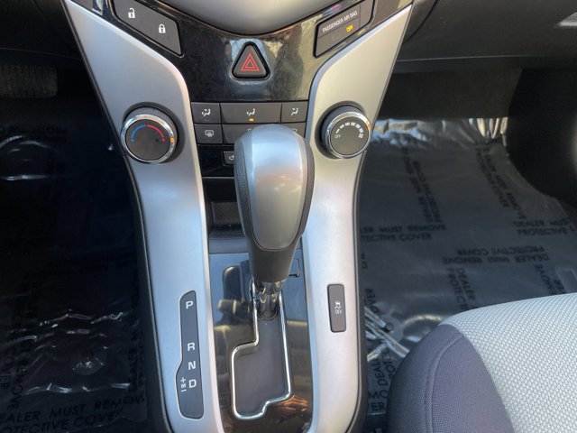 Used 2014 Chevrolet Cruze LS FWD image 18