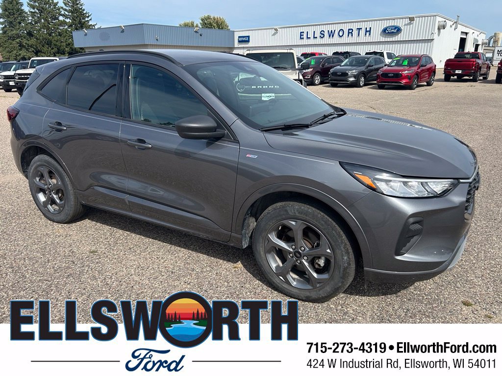 Used 2024 Ford Escape ST-Line w/ Tech Pack #1 AWD/4WD image 1