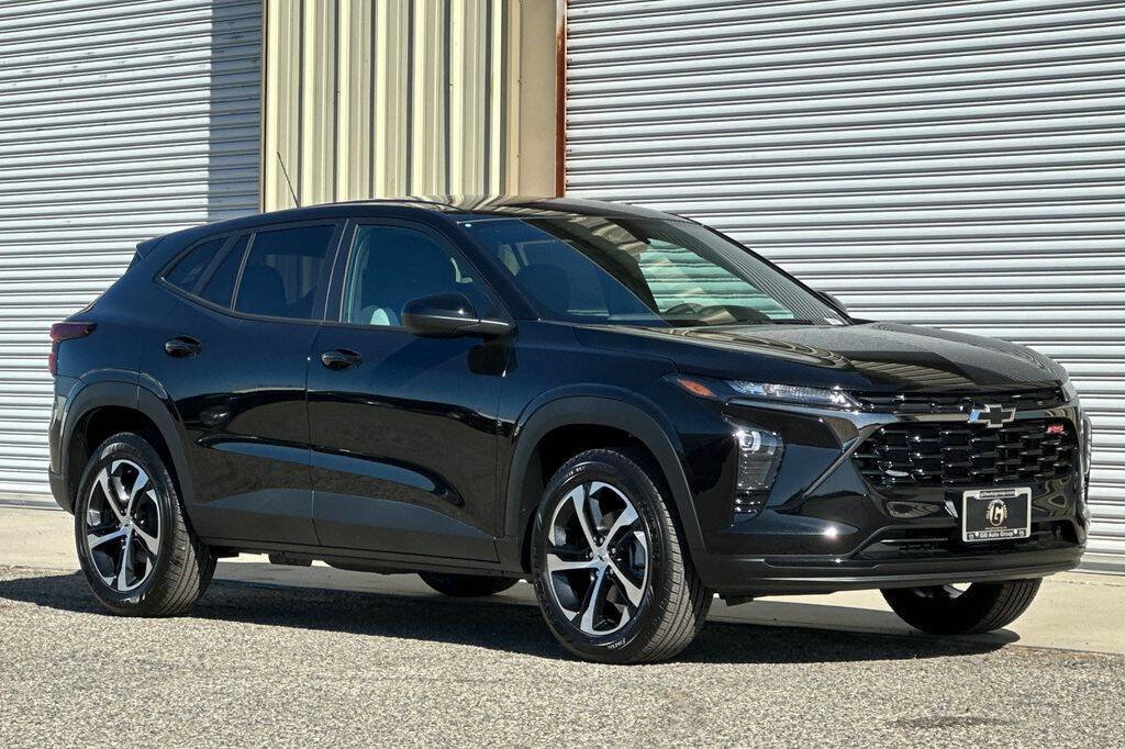 New 2026 Chevrolet Trax RS image 9