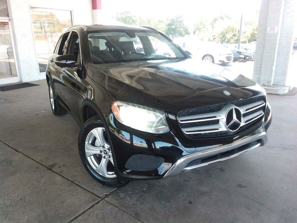 Used 2016 Mercedes-Benz GLC 300 w/ Multimedia Package image 2