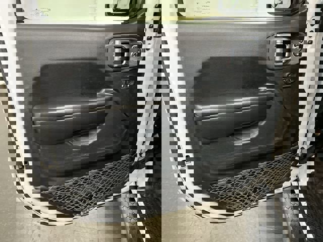 Used 2021 Jeep Wrangler Sport image 20