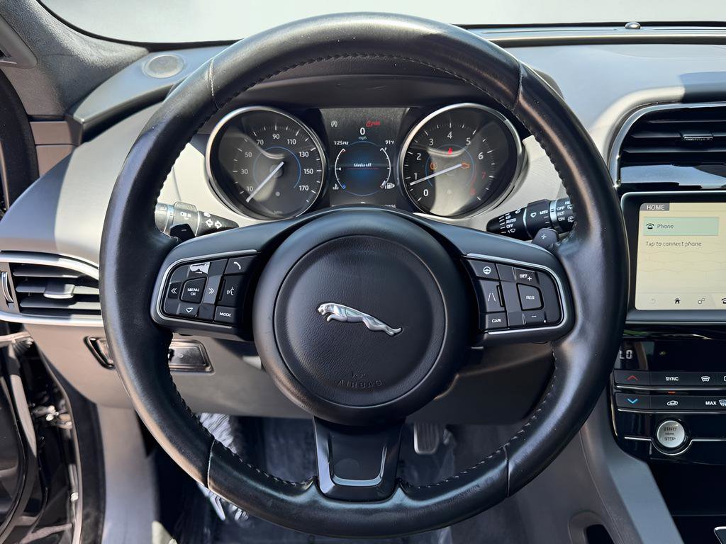Used 2019 Jaguar F-PACE Premium AWD/4WD image 33