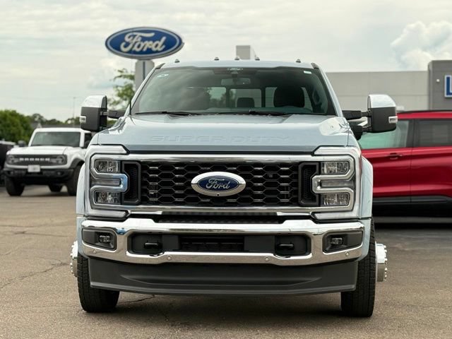 Used 2025 Ford F450 Lariat w/ Lariat Ultimate Package AWD/4WD image 38