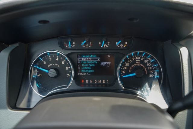 Used 2013 Ford F150 XLT w/ XLT Chrome Pkg AWD/4WD image 3