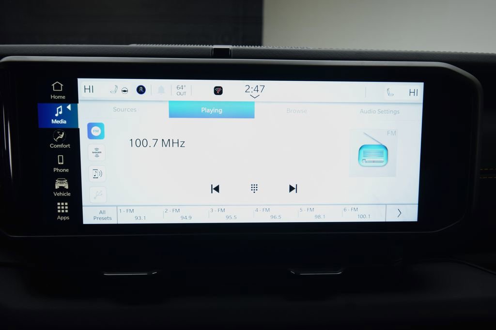 New 2026 Jeep Gladiator Sport image 18