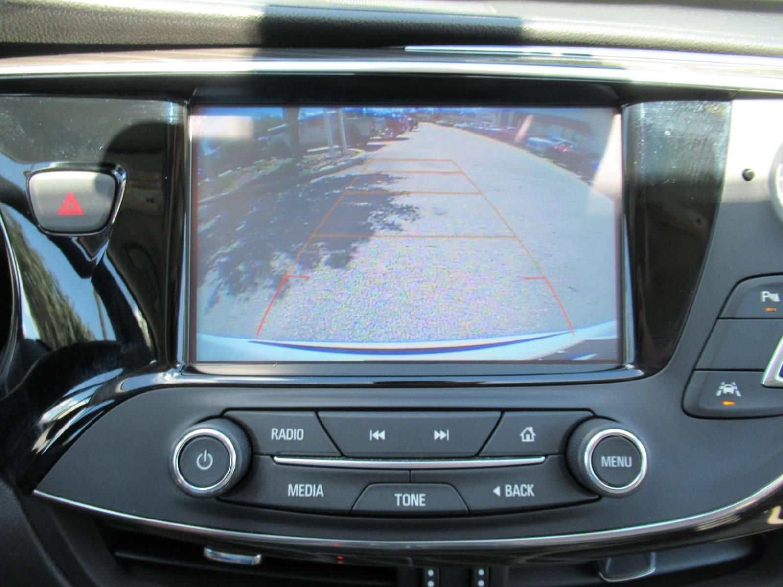 Used 2019 Buick Envision Premium AWD/4WD image 27
