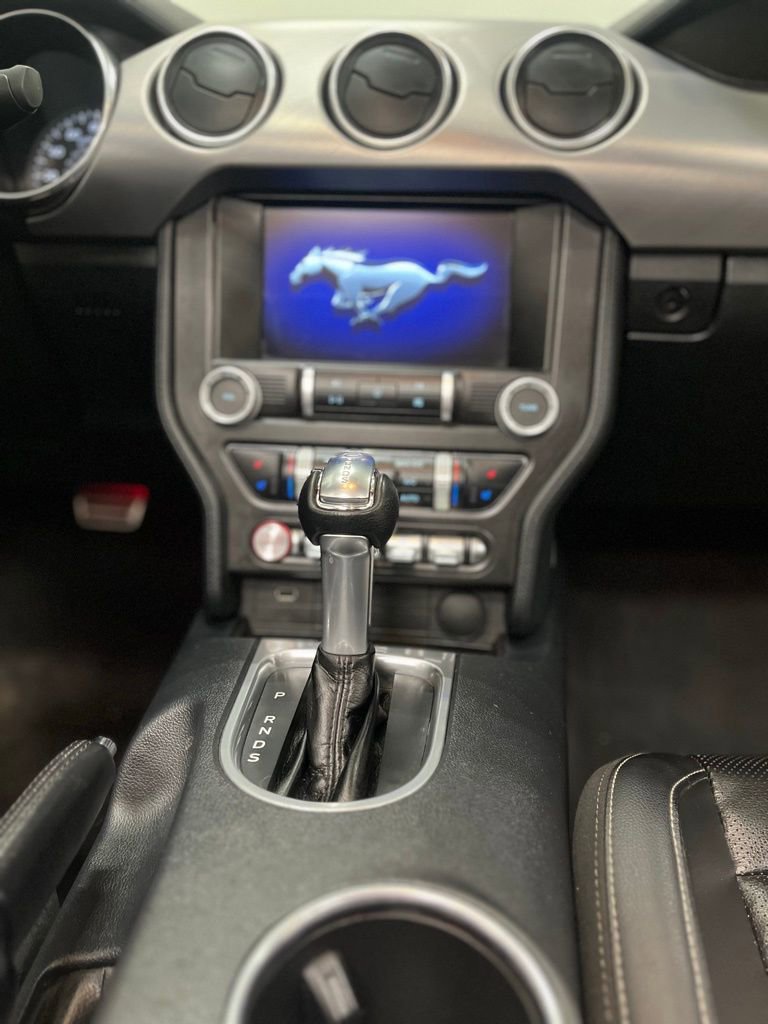 Used 2021 Ford Mustang Premium RWD image 11