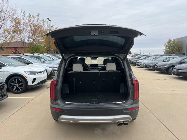 Used 2022 Kia Telluride SX w/ SX Prestige Package AWD/4WD image 7