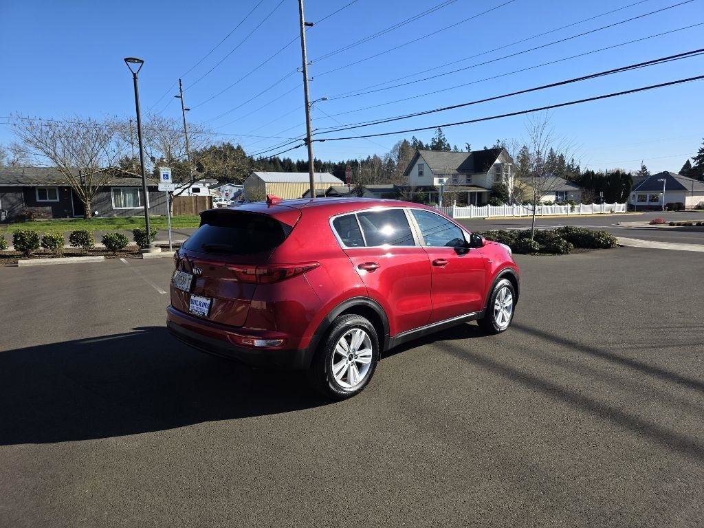 Used 2018 Kia Sportage LX AWD/4WD image 5