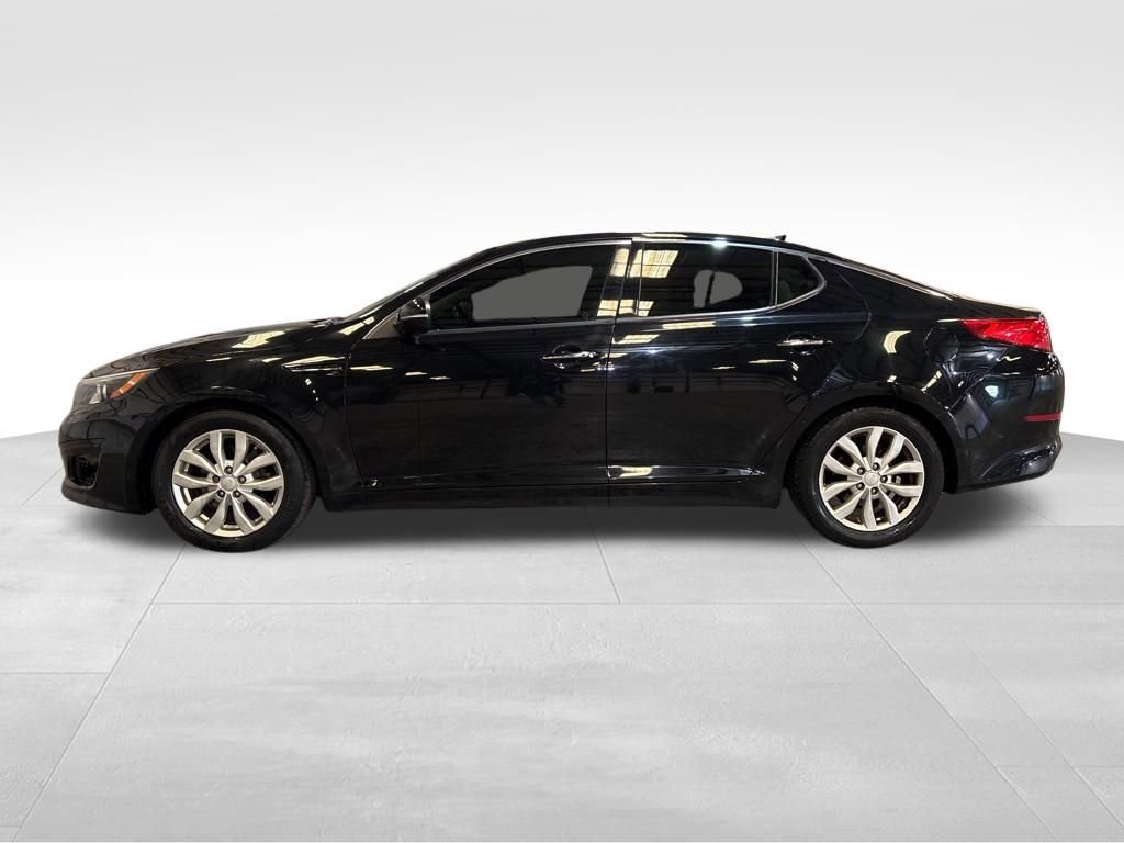 Used 2015 Kia Optima EX w/ EX Premium Package image 2